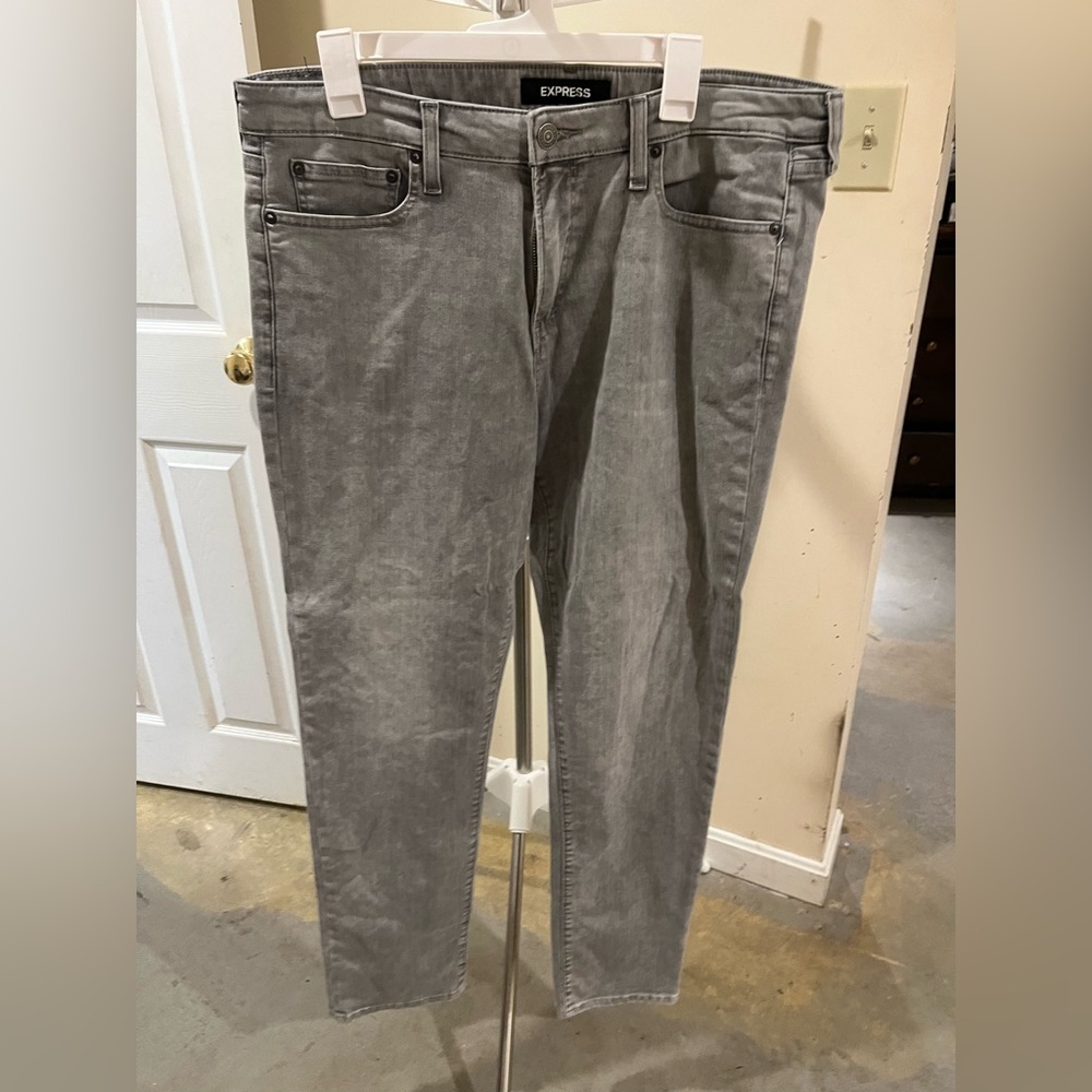 Men’s Express Gray Denim Jeans